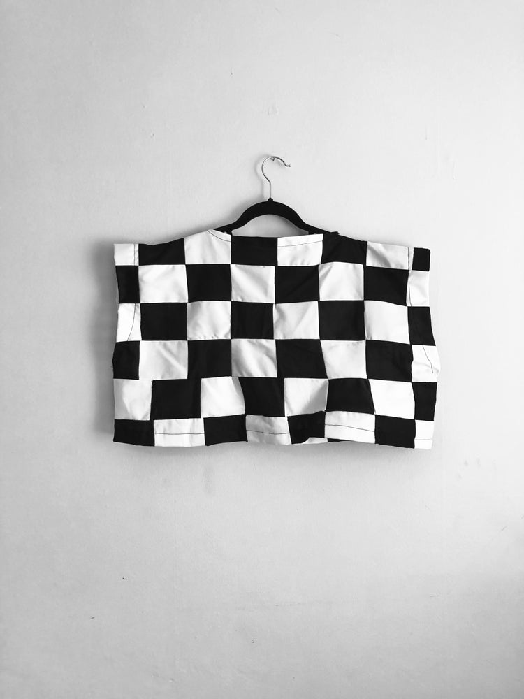 Checkmate Patch Crop